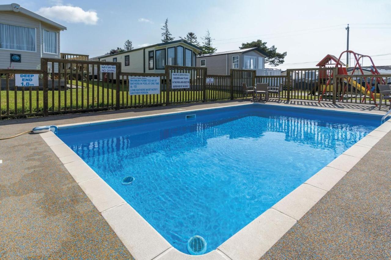 The Studio - 1 Bedroom Cabin - Amroth Exteriör bild